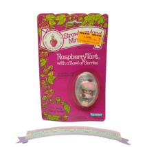 VINTAGE STRAWBERRYLAND MINIATURES STRAWBERRY SHORTCAKE RASPBERRY TART W ... - $28.50