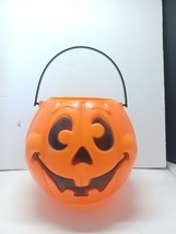 Vintage 1997 Blow Mold Plastic Jack-O-Lantern Pumpkin Halloween Candy Bucket - £10.99 GBP