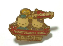 Hello Kitty Pin Badge Old Hankyu Daiichi Hotel 1st Anniversary SANRIO Vi... - $24.90