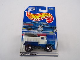 Van / Sports Car / Hot Wheels Oshkosh P - Series #765 19934 #H22 - £10.21 GBP