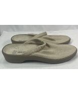 Arcopedico Women’s Shoes Size 8 Gold Knit Slip On Flats - $19.45