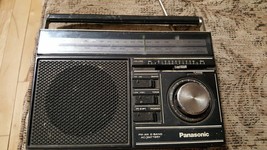 Panasonic AM/FM 2-BAND RF-569D EMERGENCY RADIO AC/BATTERY - £13.94 GBP