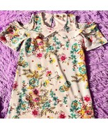 Magenta Floral Cold Shoulder Dress – Girls Size M (7/8) ✨ - $254.68 MXN