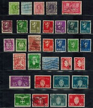 NORWAY Used lot of 32 stamps Postage &amp; Official (1922-1952) - £5.03 GBP