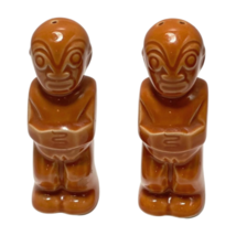 Trader Vic Salt and Pepper Shaker Brown Tan Ceramic - £19.71 GBP