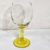 Yellow footed handblown wine glass - £19.25 GBP