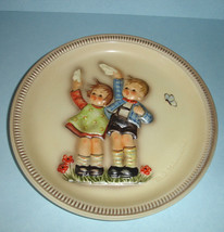 Goebel Hummel 1985 Anniversary 10&quot; Plate Goodbye Auf Wiedersehen #282 TM6 - $24.65