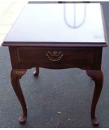 Beautiful Cherry Finish Drexel End Table – VGC – BEAUTIFUL END TABLE – Q... - $346.49