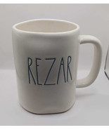 Rae Dunn &quot;Rezar&quot; Mug - $411.84 MXN
