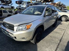 Passenger Right Strut Front Without Sport Package Fits 06-08 RAV4 1182413 - $111.87