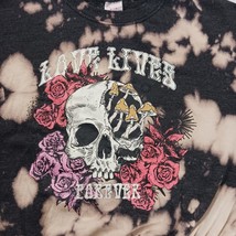 No Boundaries Cropped Graphic Sweatshirt “Love Lives Forever” Juniors Sz M (7-9) image 6