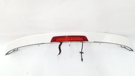 White Spoiler With Light OEM 2010 2011 2012 2013 2014 2015 2016 Hyundai ... - €22,68 EUR