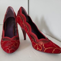 Poetic Licence Red velvet heels  (US 8)  Holiday “Birdcage” Scalloped  - £36.61 GBP