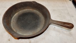 Vintage Cast Iron Double Spout Skillet Frying  Pan 10” x 2” Deep #5 On P... - $68.43 CAD