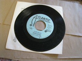 Kissing The Pink 45 Maybe this day Record - $163.90 MXN