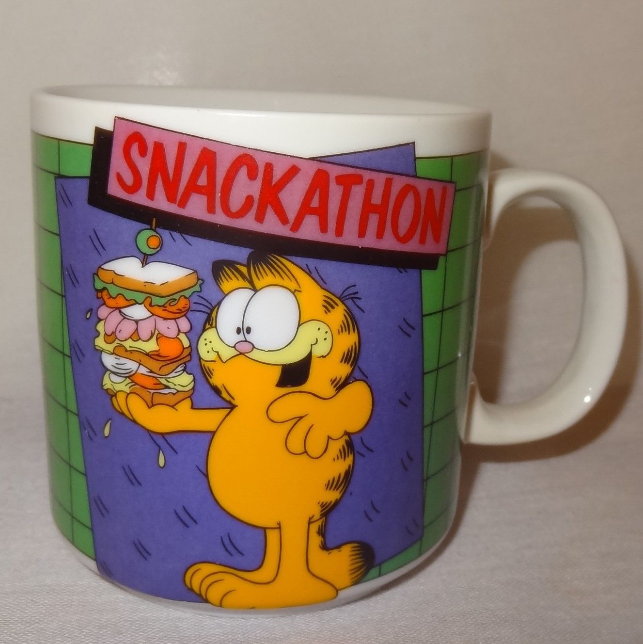 Garfield Cat Snackathon Coffee Mug  10 oz Cup 1986 Colorful Sandwich Cartoon - $14.99