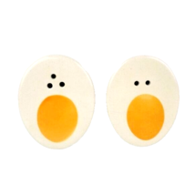 Egg Salt &amp; Pepper Shakers - $8.91