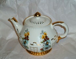 Ellgreave White Gilt w Assorted Brilliant Flowers Porcelain Footed Teapot 6&quot; - £98.92 GBP