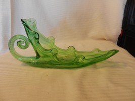 Vintage Green Glass Sleigh With Handle Candy or Treat Dish 12.75&quot; Long - £44.76 GBP
