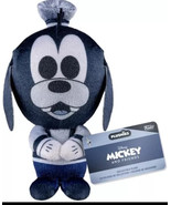 Disney Mickey and Friends Goofy (Platinum) Funko Plushies Plush - $261.15 MXN