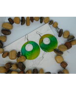 Green Dangle Earrings - $181.97 MXN
