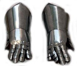 Picture 1 of 3 Medieval Gauntlets Pair Set of 2 Gloves Knight Re-enactment Metal - £51.57 GBP