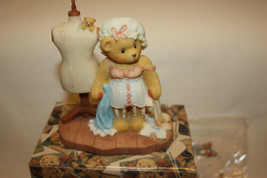 Cherished Teddies - 308676 - Sarah - Memories To Wear &amp; Share Figurine - C 1997 - £11.99 GBP