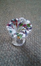 005 VTG Art Glass Swirl Bud Vase 3&quot; tall Tornado Look Hand Made - £20.53 GBP