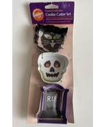 New Wilton Set of 3 Haunted Cookie Cutters Cat Skull Halloween Scary - $5.03 CAD