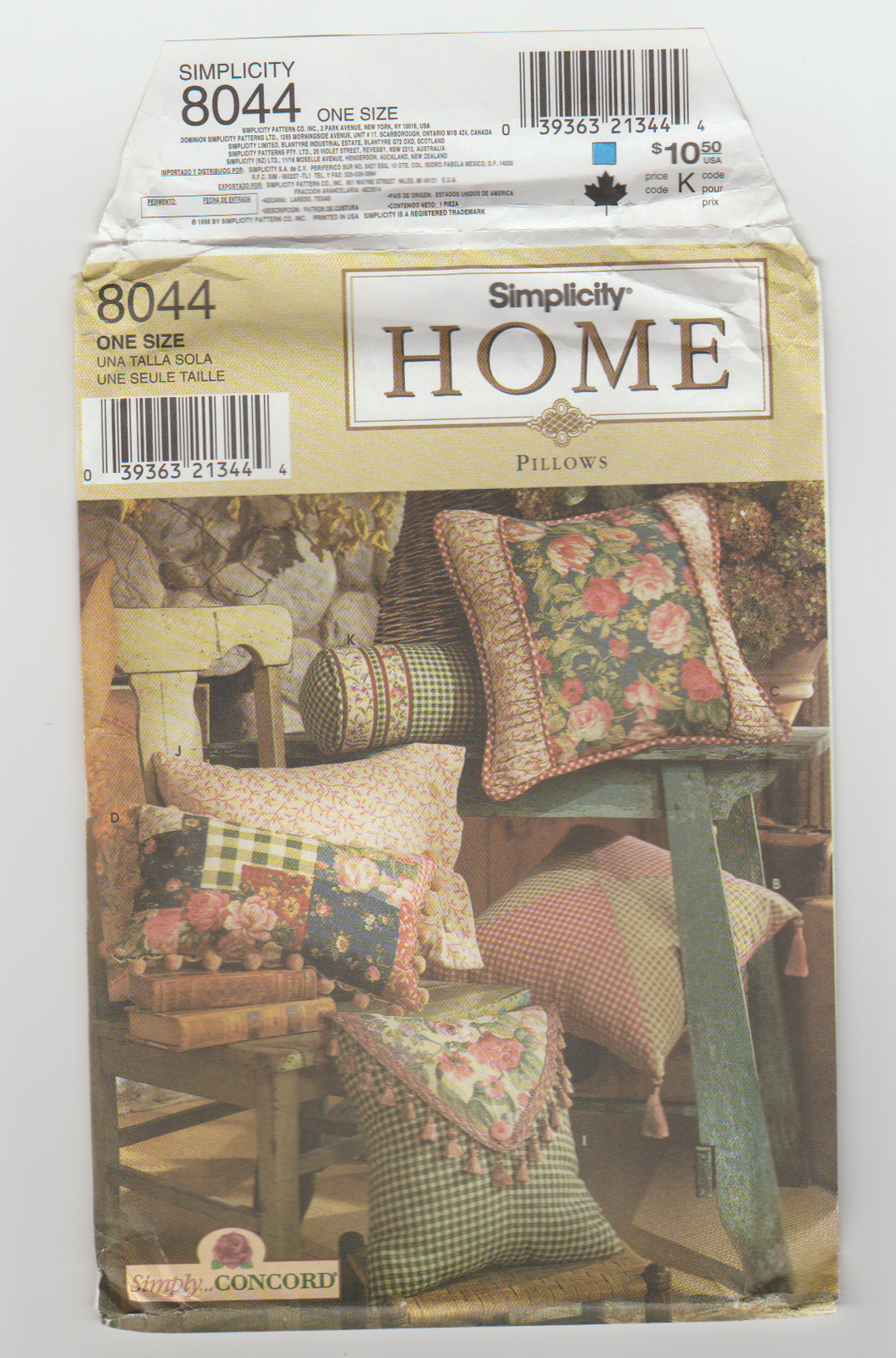 Pattern Home Decor Simplicity 8044 Throw Pillows in 12 Styles, 1998 - $8.00