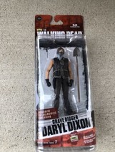 The Walking Dead Daryl Dixon Grave Exclusive Action Figure Series 7 - £13.25 GBP