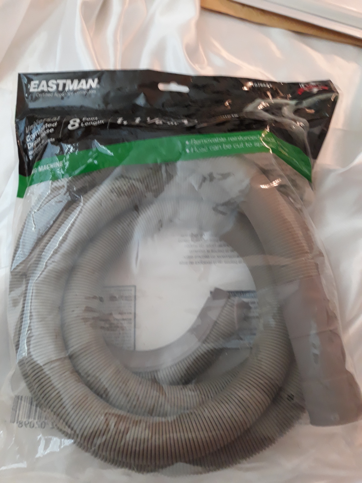 EASTMAN  8-ft 1-in OD Inlet x 1-in, 1-1/8-in, 1-1/4-in-in Outlet Washing Machine - $18.00