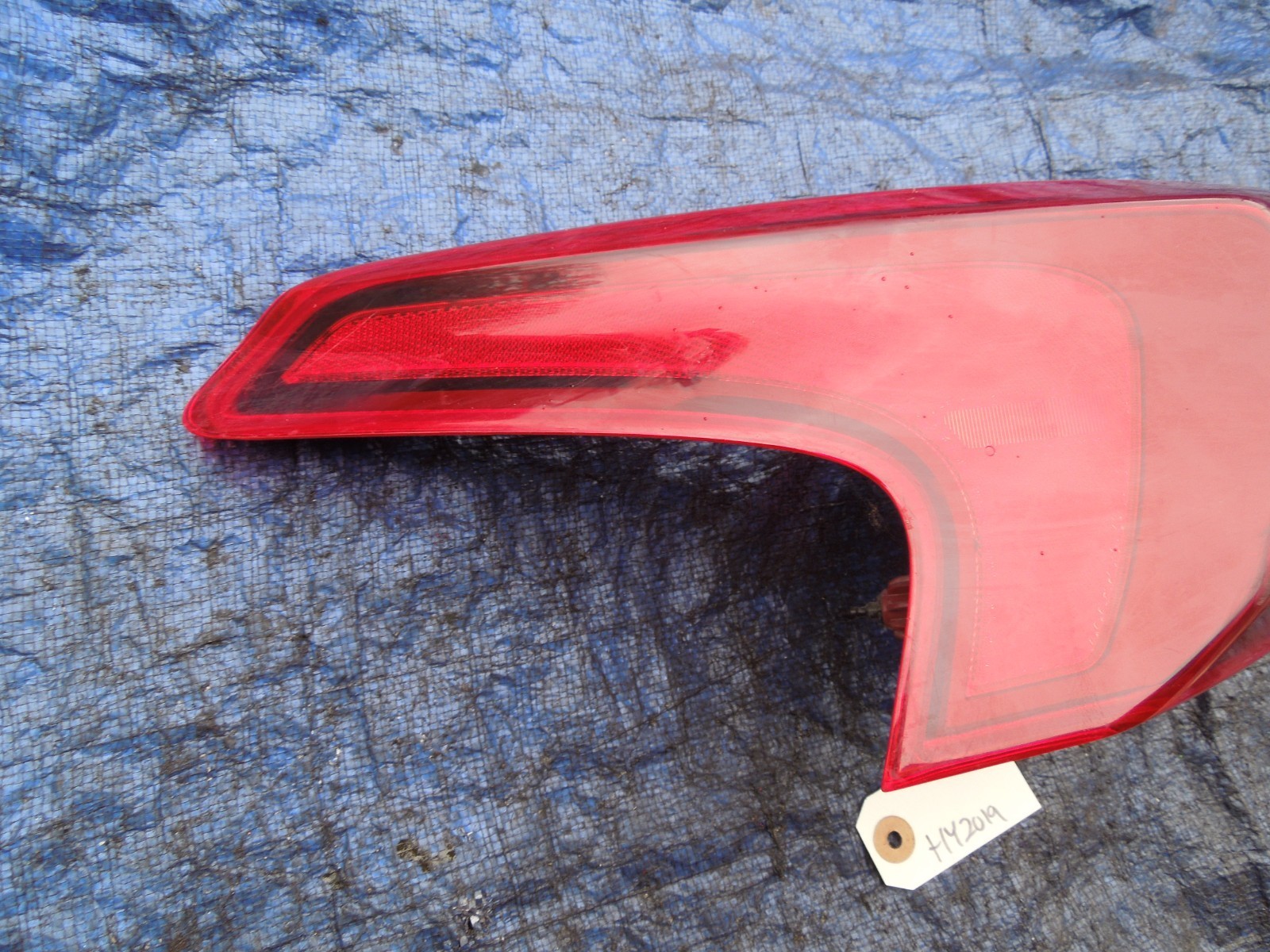 2019 Hyundai Santa Fe left driver side taillight assembly OEM rear light LH Item image 5
