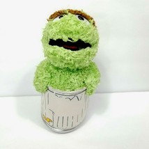 Sesame Street Live Oscar The Grouch Plush Stuffed Animal Silver Trash Can 8&quot; - £11.42 GBP