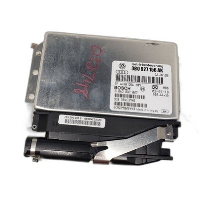 Chassis ECM Transmission Right Hand Floor Cavity V6 AWD Fits 03 PASSAT 1347331