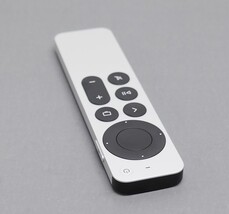 Apple Siri Remote (3rd Gen) A2854 - Silver MNC73AM/A image 4