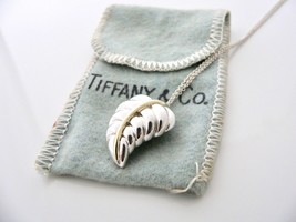 Tiffany &amp; Co Leaf Necklace Nature Pendant Charm Chain Gift 18K Gold Silver Love - £237.91 GBP
