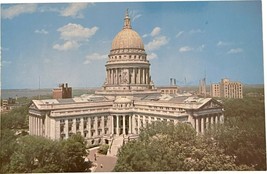 Vintage Postcard, State Capitol, Madison, Wisconsin - £7.81 GBP