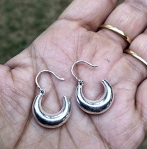 925 Sterling Silver Handmade Small Hoop Earrings, Huggies, Kundal, 14mm, 2.6 gm - £13.16 GBP