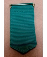 New Girl Scouts Grosgrain Junior Insignia Tab with Pin ~ Kelly Green - $3.50