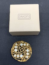 New Avon Vintage 1986 Rhinestone Weave Pin Faux Pearls Gold Tone KG - £9.48 GBP