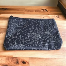 New Thirty-One Insulated Zipper Pouch “Linework Leaves” Approx.  12”... - £20.93 GBP