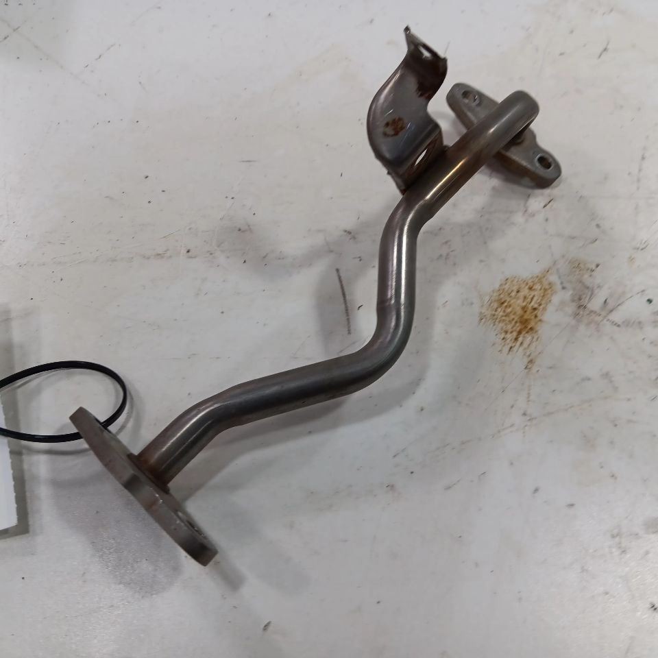 Toyota Prius C EGR Valve Tube Pipe Exhaust Line  2017 2016 2015 2014 201... - $56.94