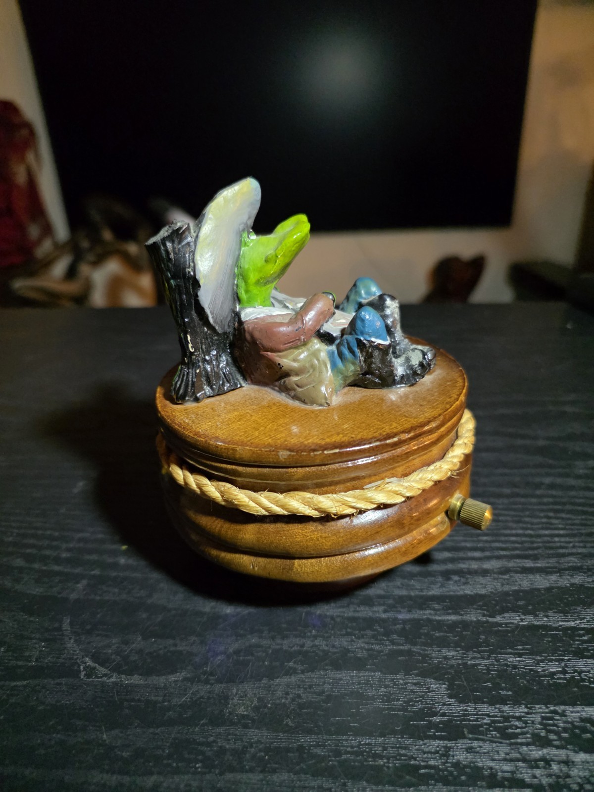 *READ 1979 Frog Cowboy Music Box Annette Little Original Sculpture Enesco Japan Item image 15