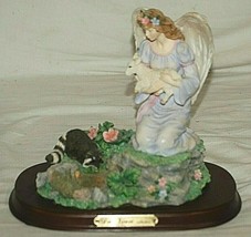 Da Vinci Collection Angel Figurine Feather Wings Lamb Raccoon Wooden Base Curio - £39.65 GBP