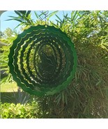 NWT Frog Wind Spinner 11&quot; Metal Hanging Sparkle Green Enamel 3D Yard Art... - $283.15 MXN