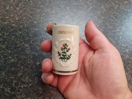 Lenox Spice Garden Fine Porcelain Gold Accent Oregano Jar Base Only - €8,41 EUR