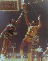 Wilt Chamberlain Bill Russell 8X10 Photo Los Angeles Lakers La Celtic Basketball - £3.94 GBP