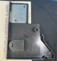 239D1132 GE Refrigerator Top Hinge Endcap Assembly Right Original - £14.68 GBP