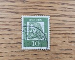 Germany Stamp Deutsche Bundespost 10pf Used Green Famous Germans - $1.89